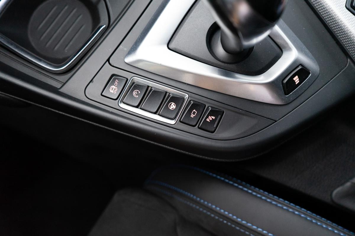 bmw-serie-1-2014-gasolina-2979cc