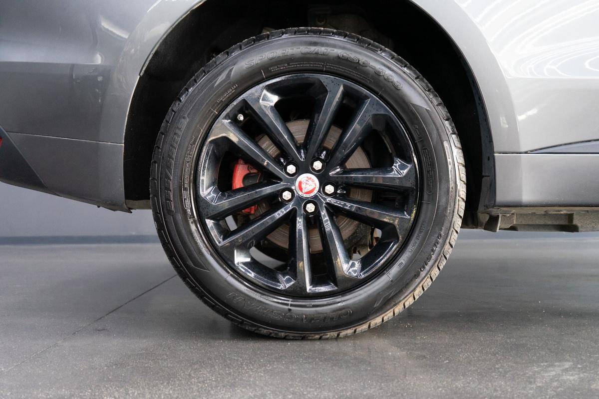 jaguar-f-pace-2017-diesel-1999cc