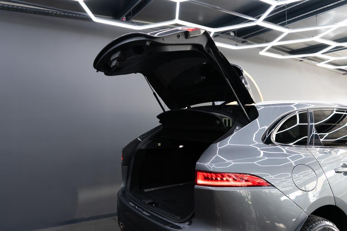 jaguar-f-pace-2017-diesel-1999cc