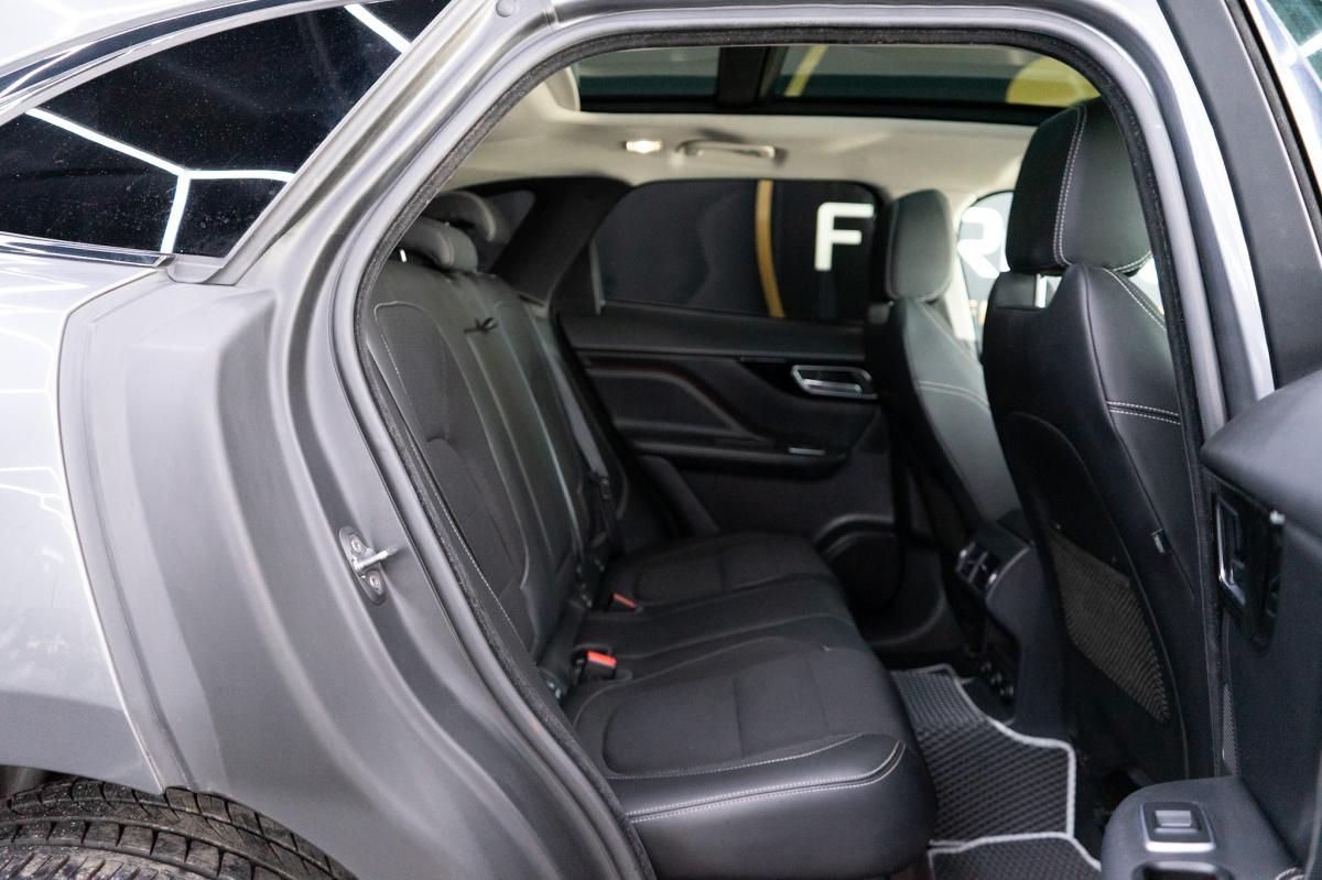 jaguar-f-pace-2017-diesel-1999cc