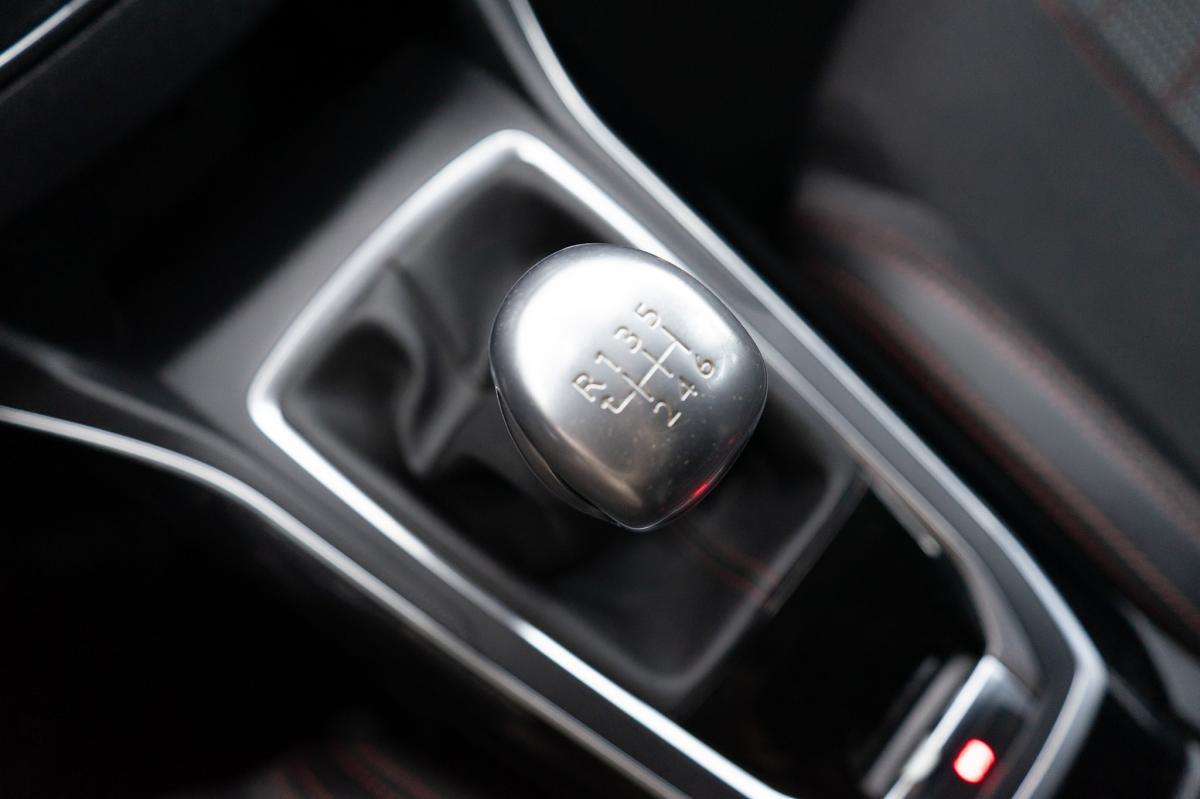 peugeot-308-sw-2016-diesel-1997cc