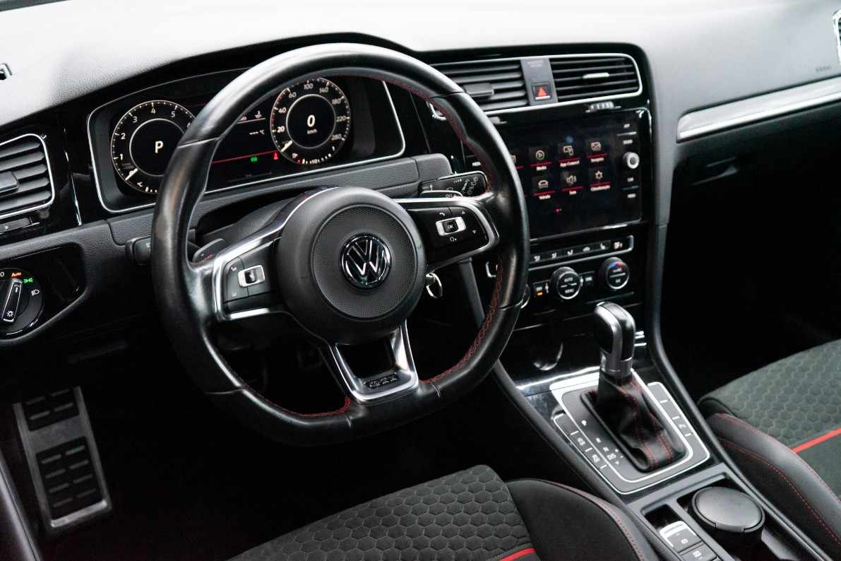 volkswagen-golf-2018-gasolina-1984cc