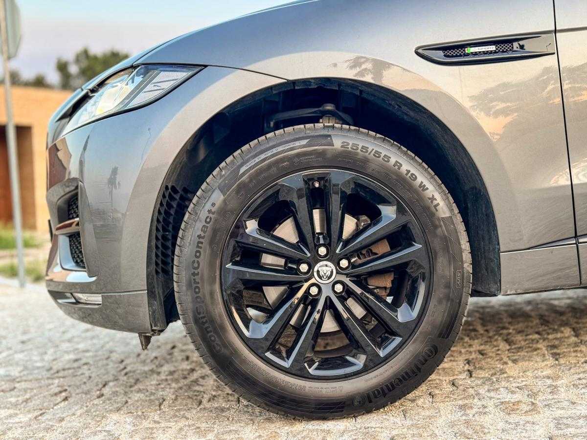 jaguar-f-pace-2018-diesel-1999cc