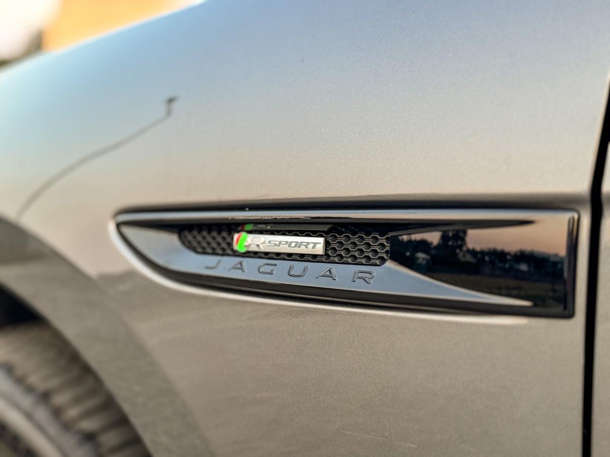 jaguar-f-pace-2018-diesel-1999cc