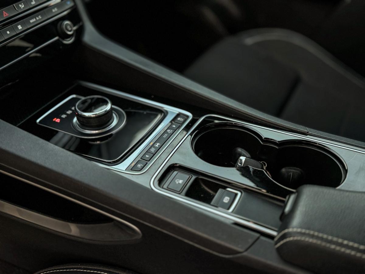 jaguar-f-pace-2018-diesel-1999cc