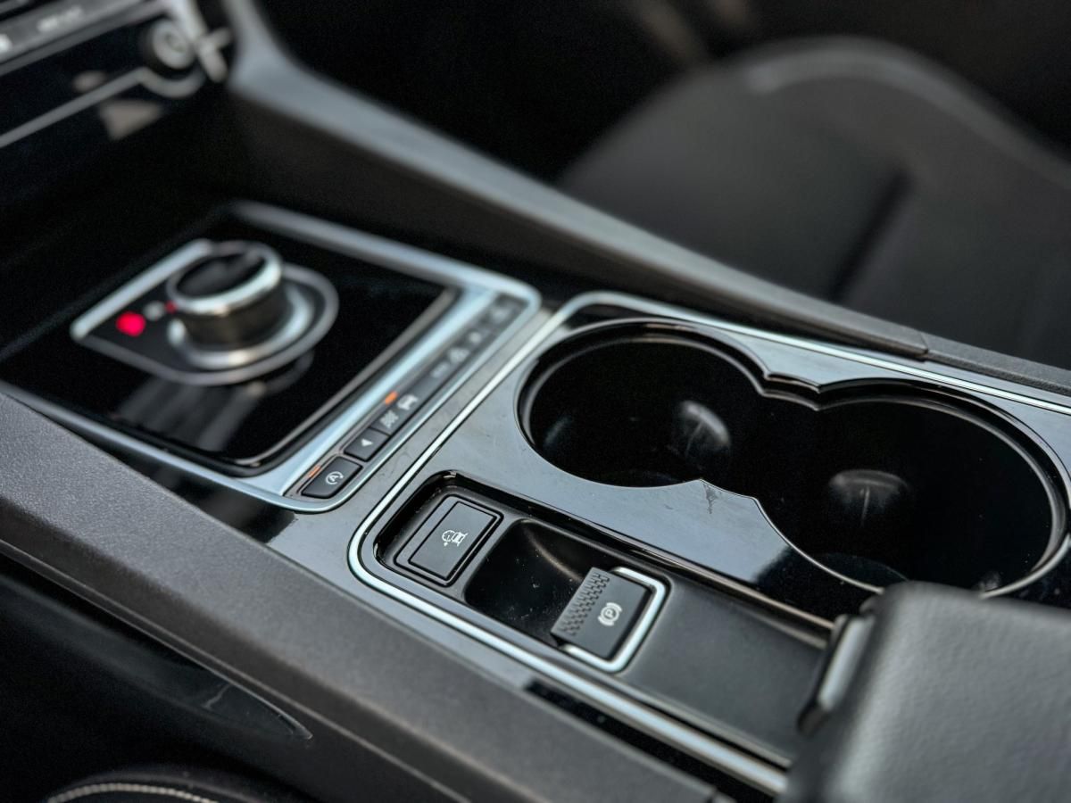 jaguar-f-pace-2018-diesel-1999cc