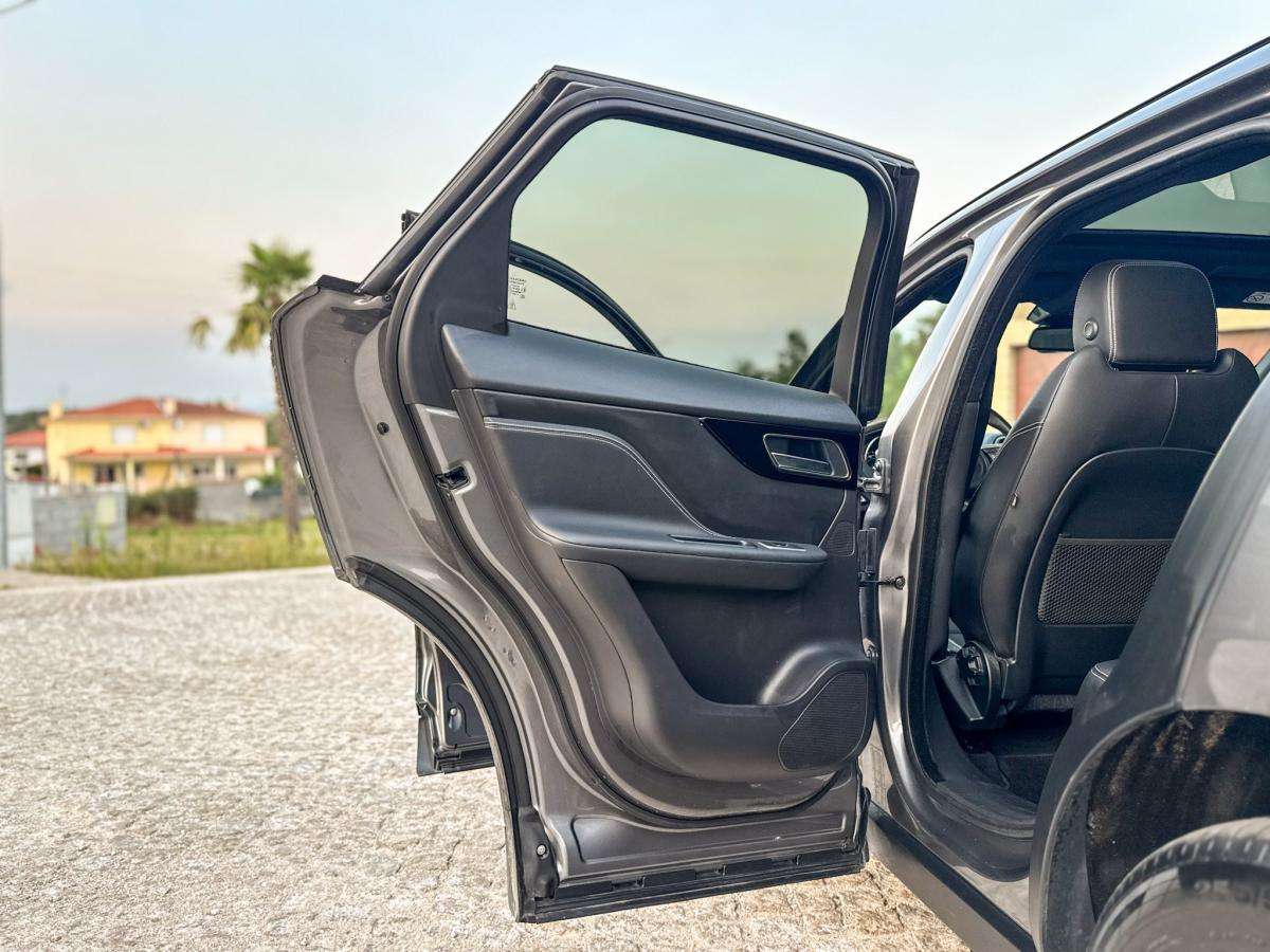 jaguar-f-pace-2018-diesel-1999cc