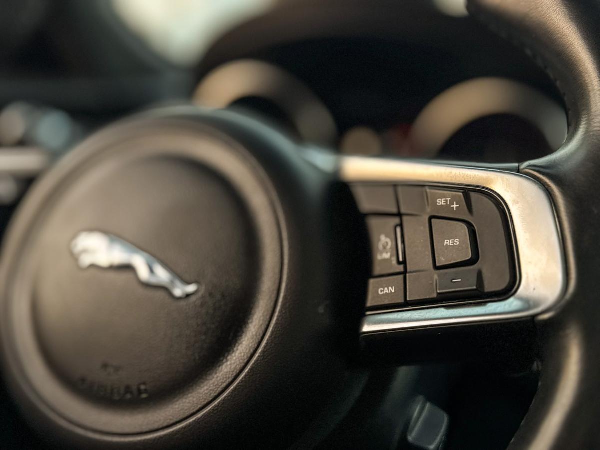 jaguar-f-pace-2018-diesel-1999cc