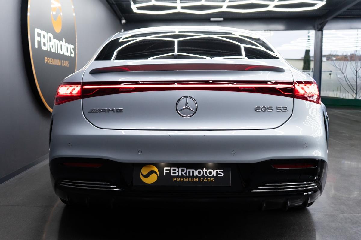 mercedes-benz-eqs-2023-eletrico-500cc