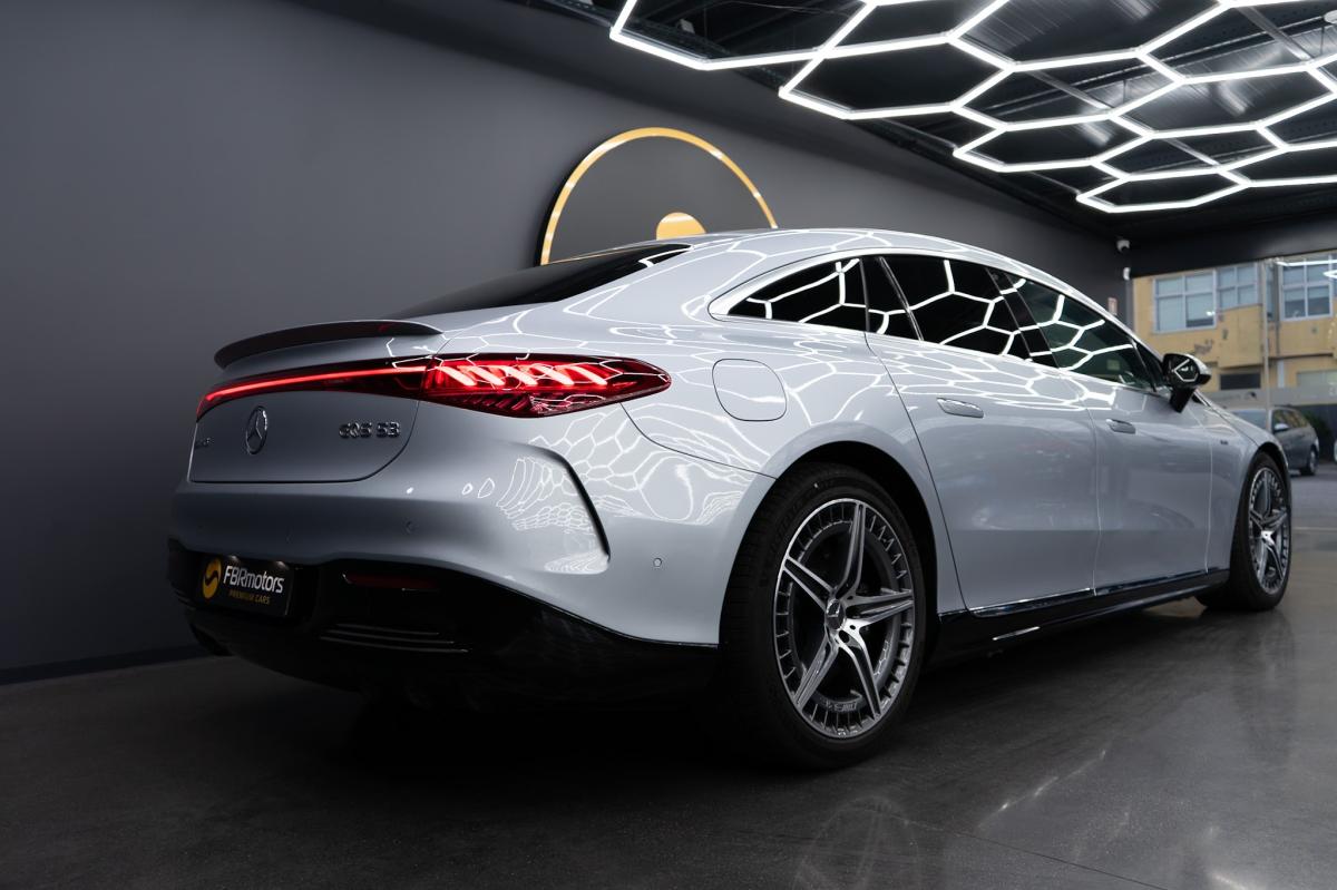 mercedes-benz-eqs-2023-eletrico-500cc