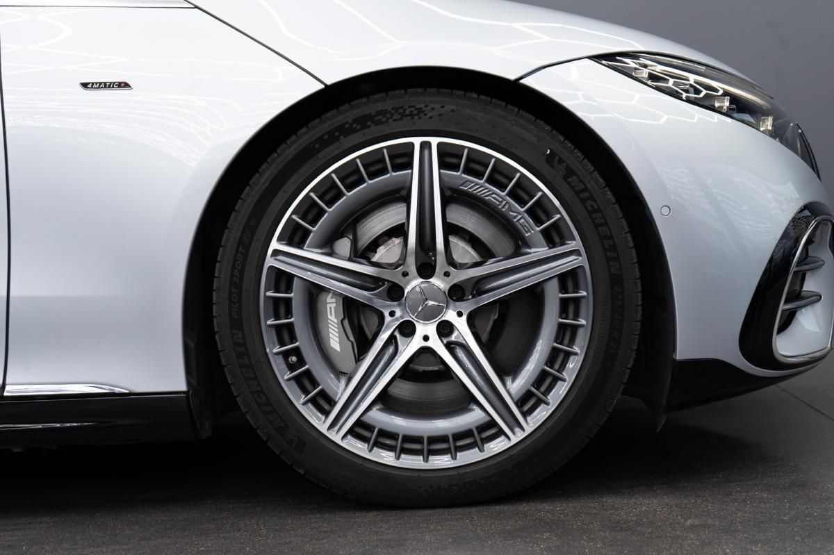 mercedes-benz-eqs-2023-eletrico-500cc