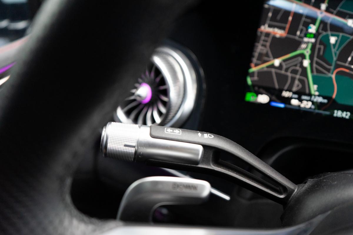 mercedes-benz-eqs-2023-eletrico-500cc