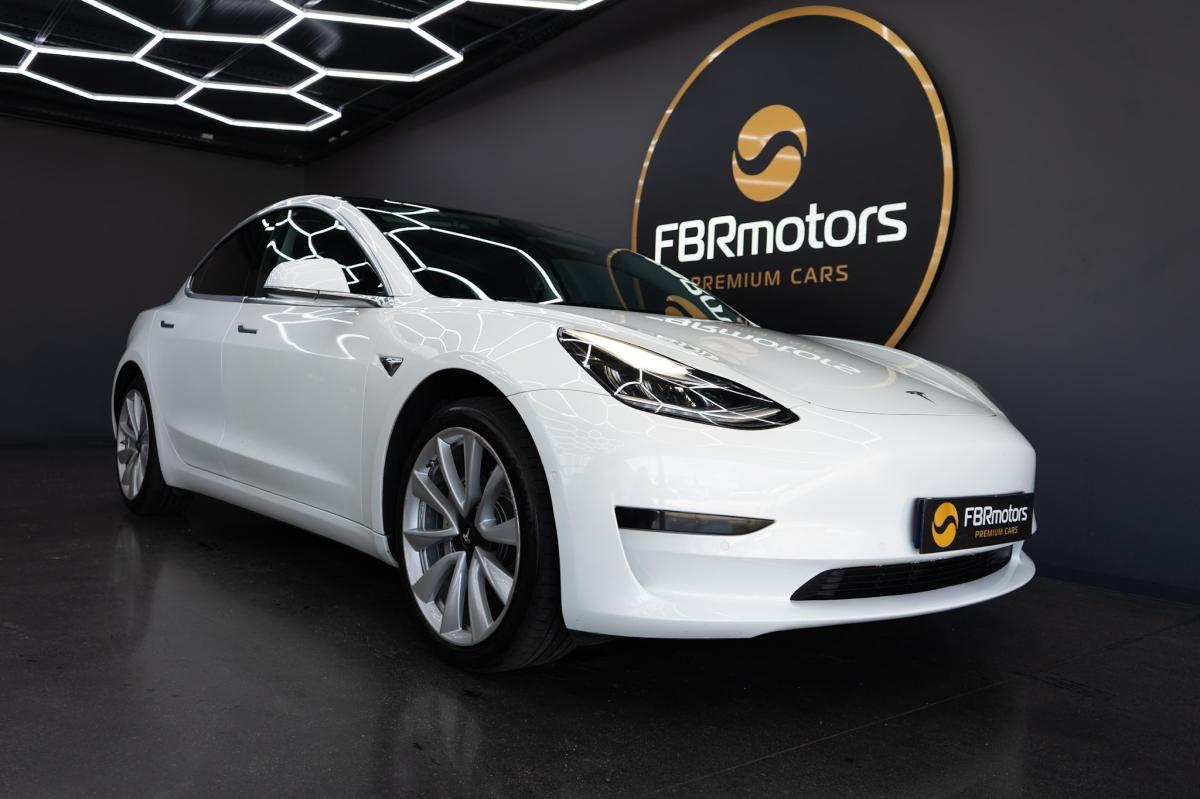 tesla-model-3-2019-eletrico-500cc