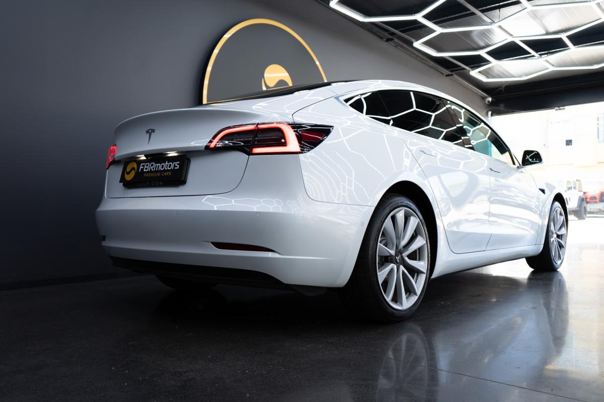 tesla-model-3-2019-eletrico-500cc