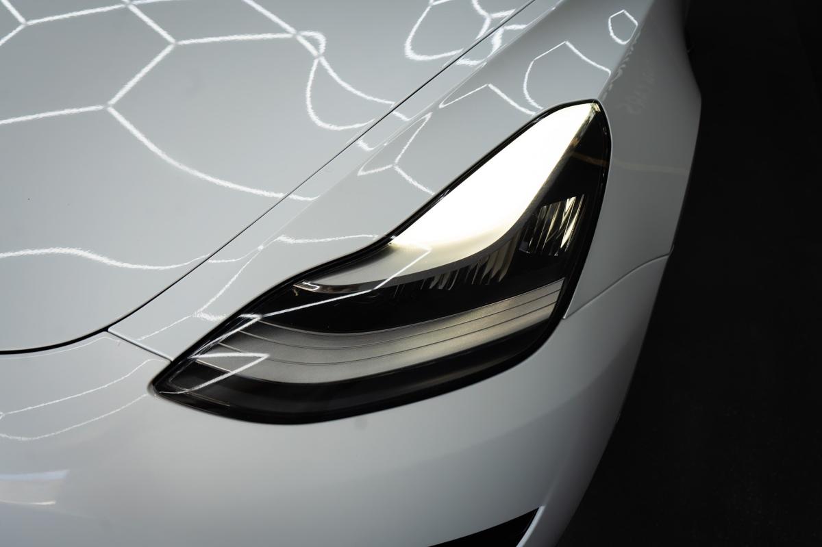 tesla-model-3-2019-eletrico-500cc