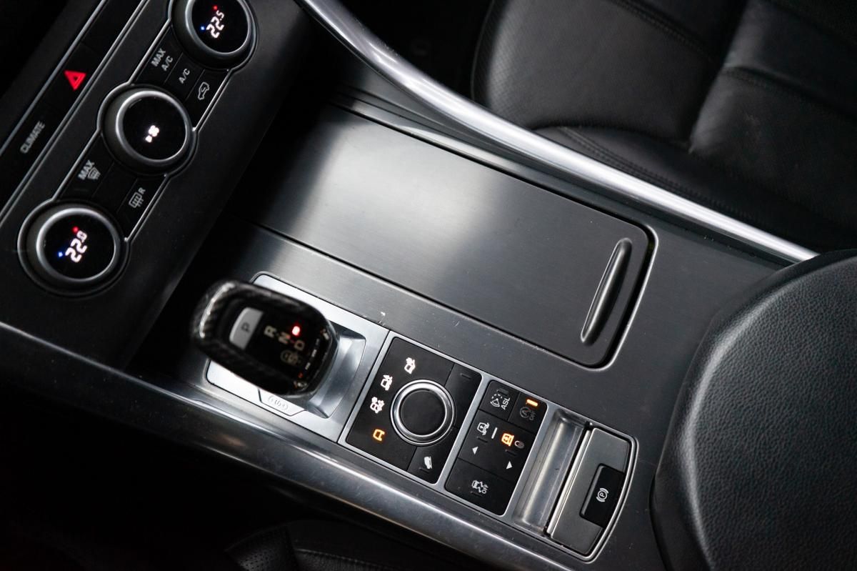 land-rover-range-rover-sport-2016-diesel-2993cc