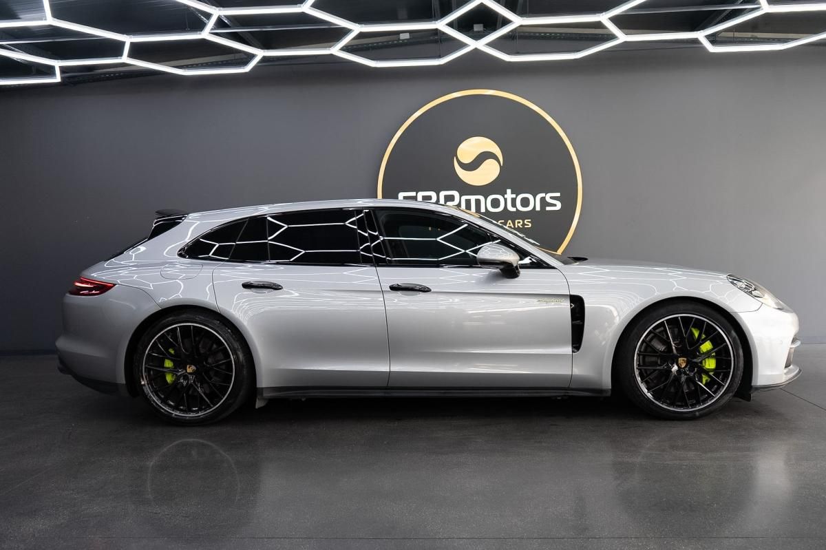 porsche-panamera-sport-turismo-2019-hibrido-a-gasolina-2894cc