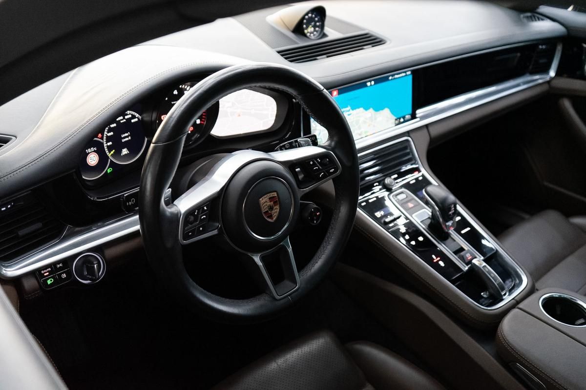 porsche-panamera-sport-turismo-2019-hibrido-a-gasolina-2894cc