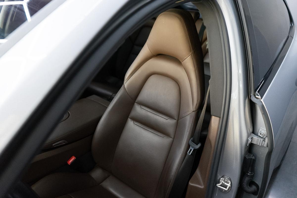porsche-panamera-sport-turismo-2019-hibrido-a-gasolina-2894cc