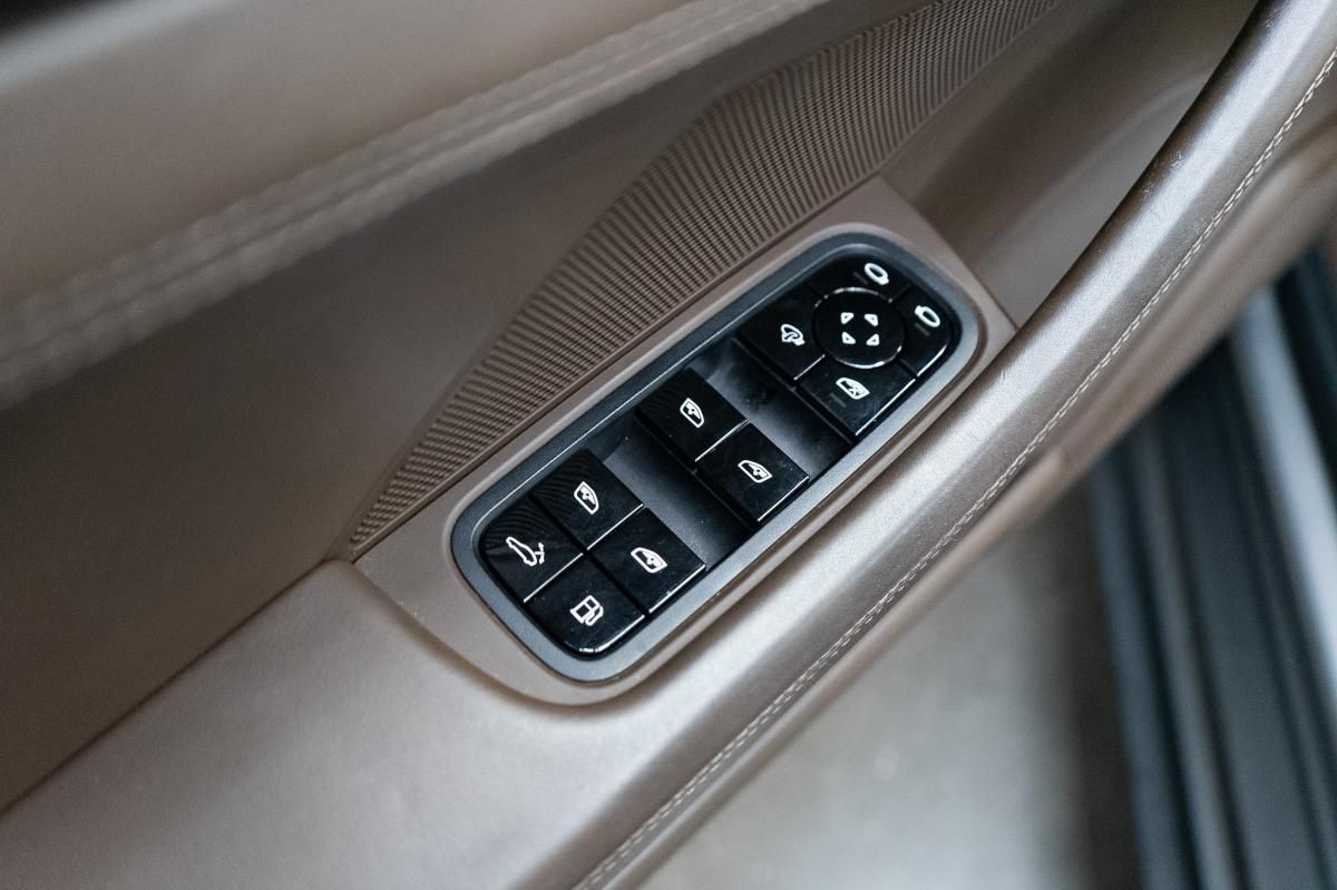 porsche-panamera-sport-turismo-2019-hibrido-a-gasolina-2894cc
