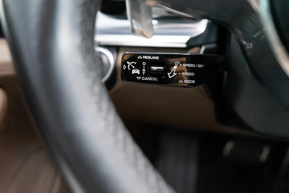 porsche-panamera-sport-turismo-2019-hibrido-a-gasolina-2894cc