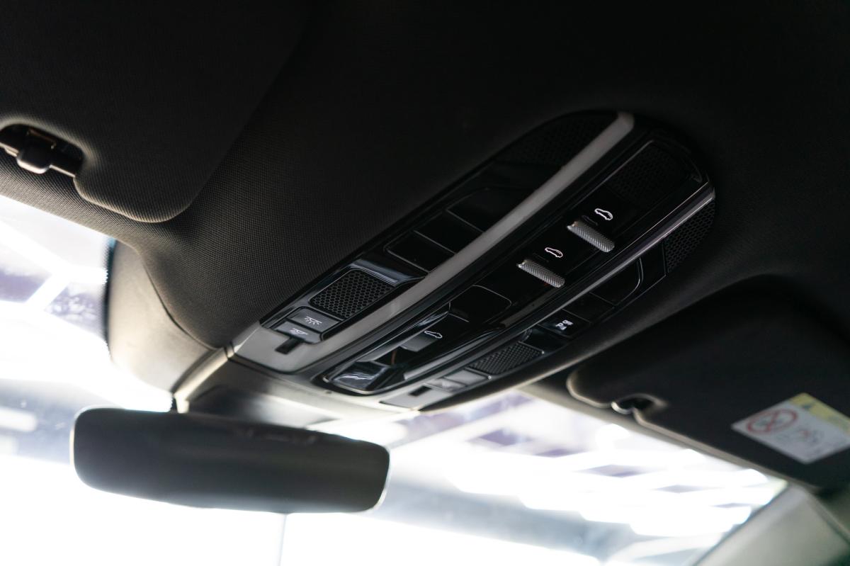 porsche-panamera-sport-turismo-2019-hibrido-a-gasolina-2894cc