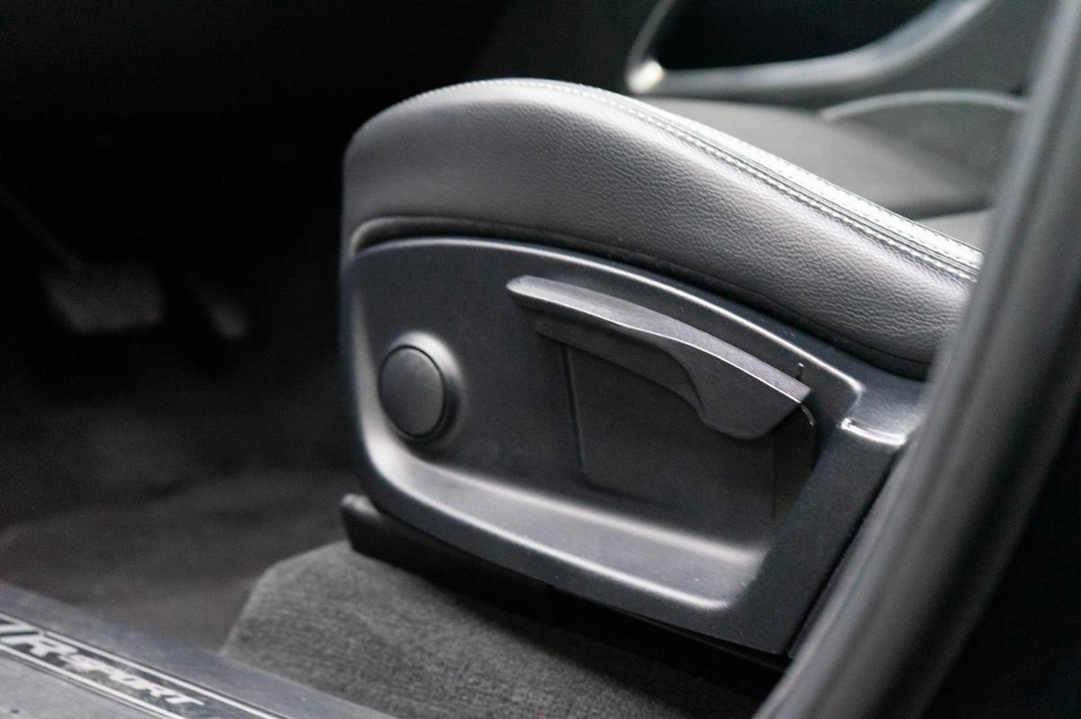 jaguar-f-pace-2016-diesel-1999cc