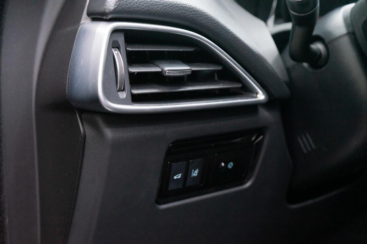 jaguar-f-pace-2016-diesel-1999cc