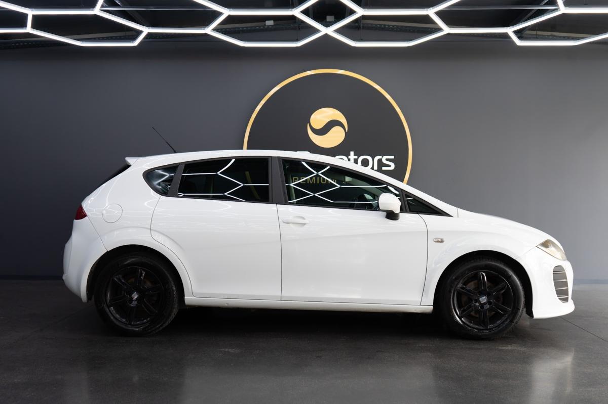 seat-leon-2011-diesel-1598cc