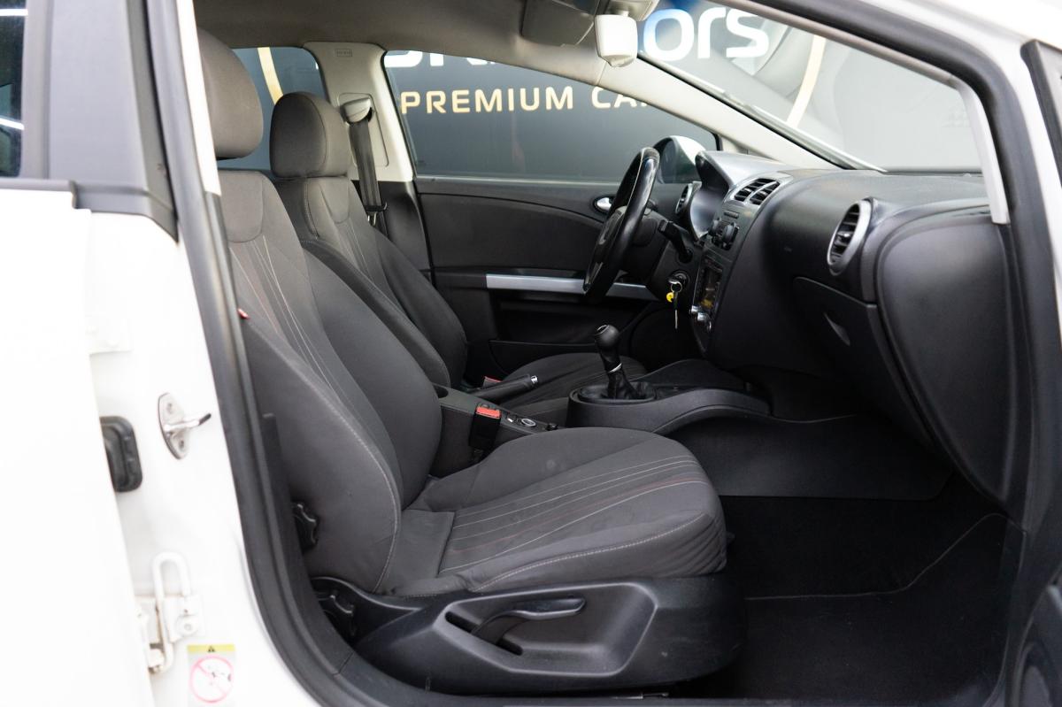 seat-leon-2011-diesel-1598cc