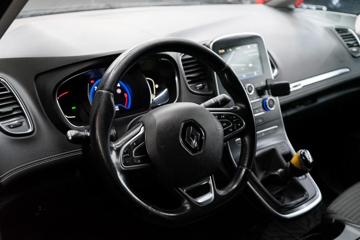 renault-grand-scenic-2017-diesel-1461cc
