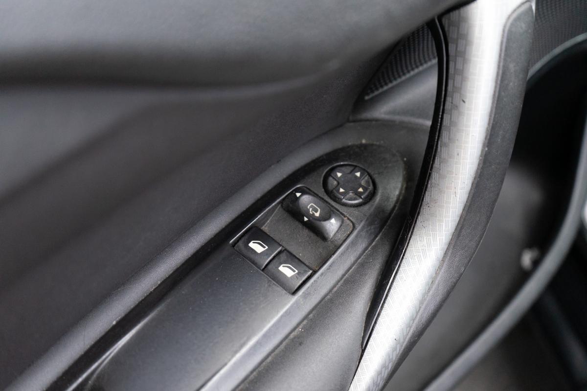 citroen-ds4-2012-diesel-1997cc