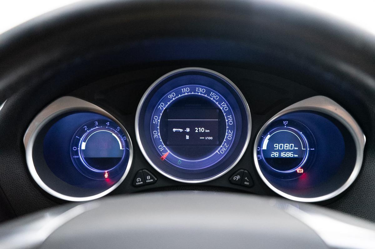 citroen-ds4-2012-diesel-1997cc