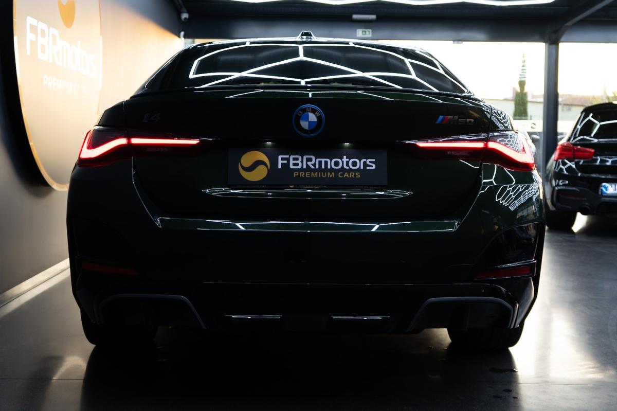 bmw-i4-2022-eletrico-500cc