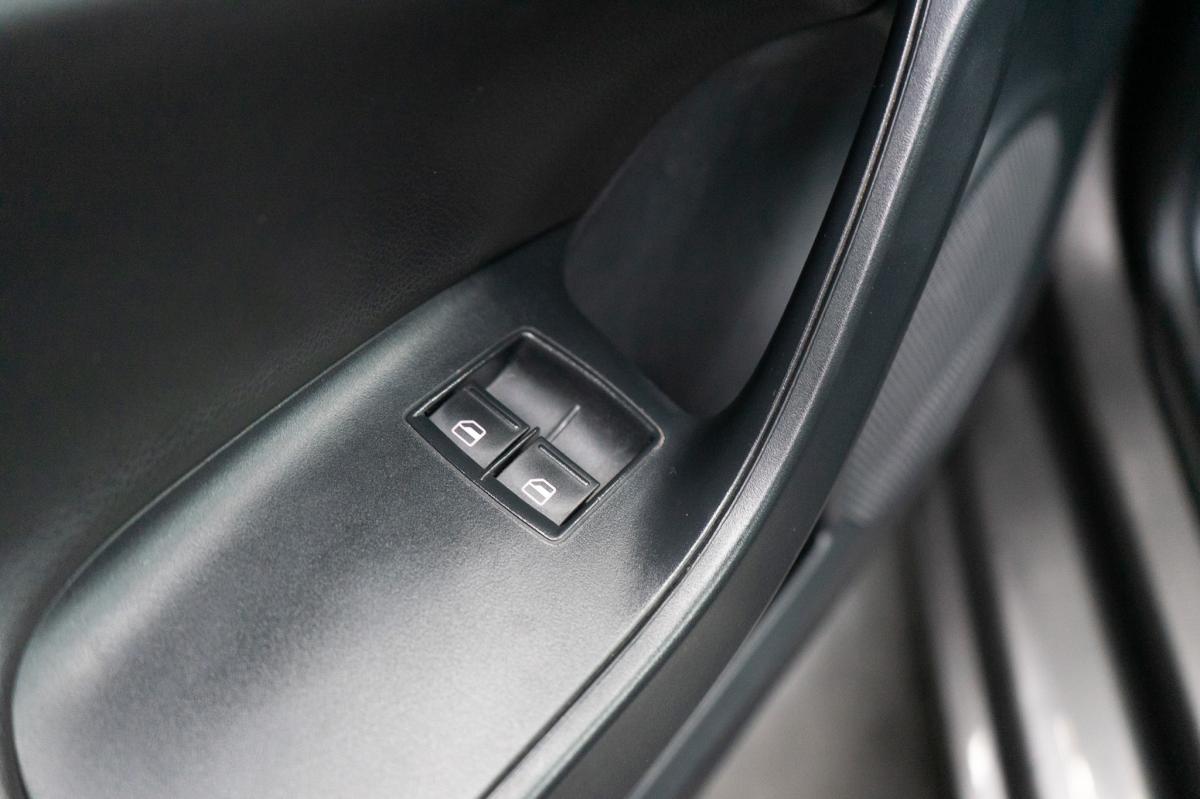 seat-ibiza-2015-gasolina-1197cc
