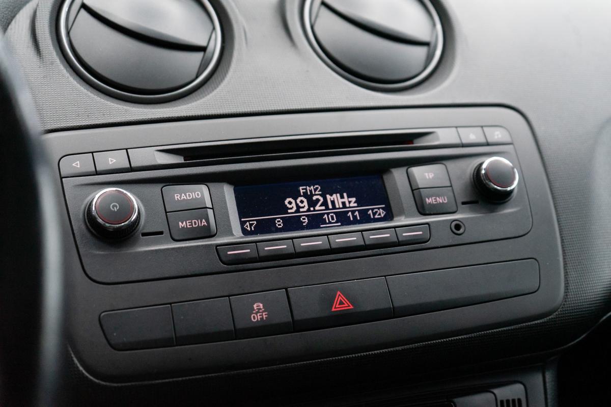 seat-ibiza-2015-gasolina-1197cc