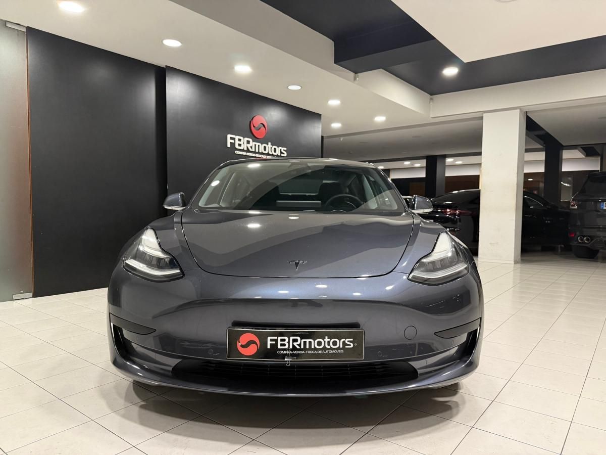 tesla-model-3-2019-eletrico-500cc