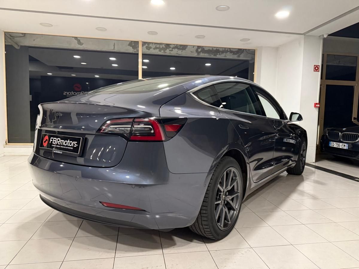tesla-model-3-2019-eletrico-500cc