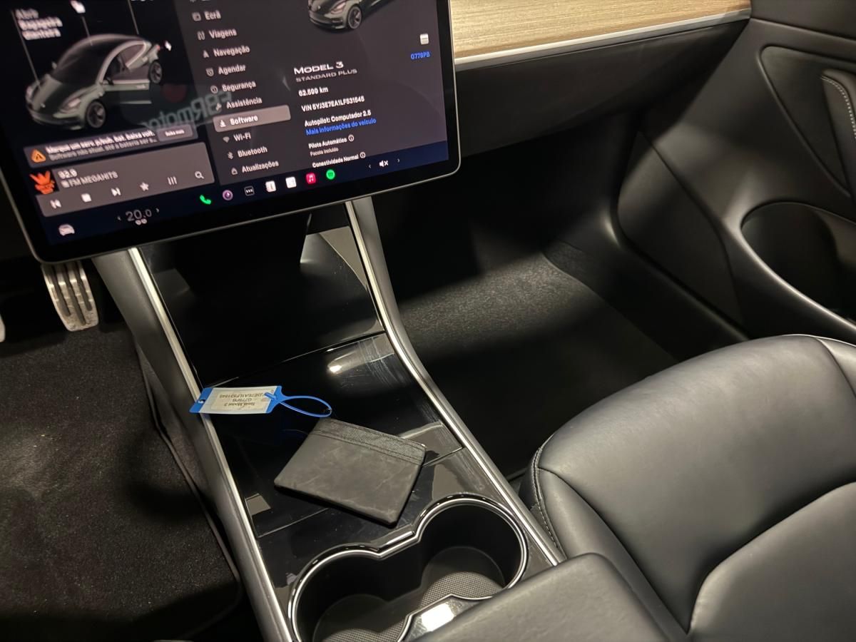 tesla-model-3-2019-eletrico-500cc