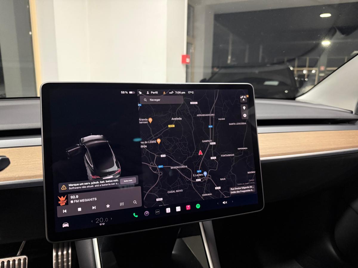 tesla-model-3-2019-eletrico-500cc