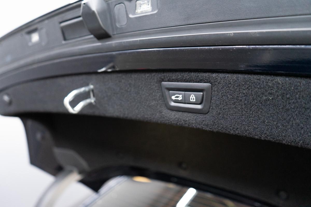 bmw-serie-8-2019-diesel-2993cc
