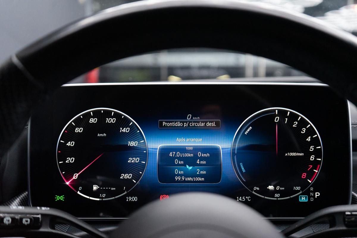 mercedes-benz-classe-c-2022-hibrido-a-gasolina-1999cc