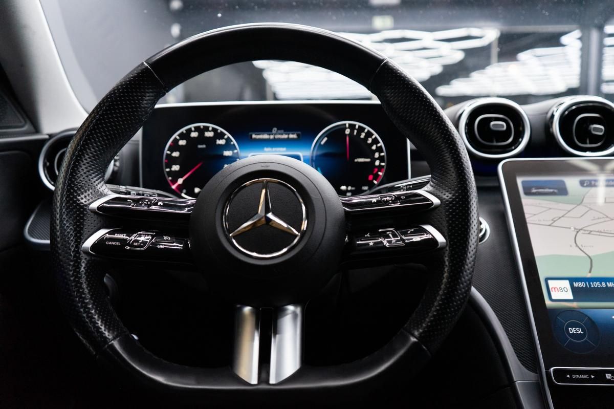 mercedes-benz-classe-c-2022-hibrido-a-gasolina-1999cc