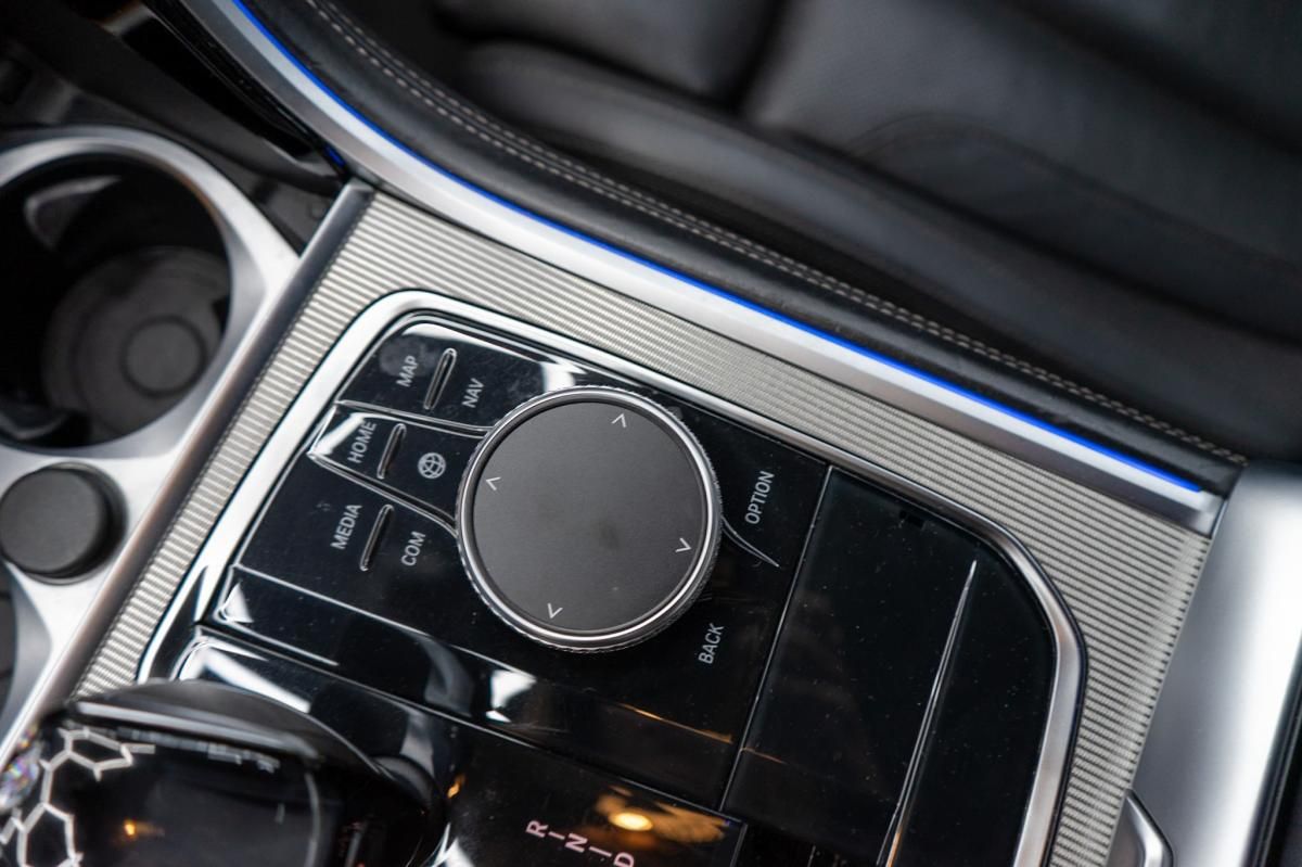 bmw-serie-8-2019-diesel-2993cc