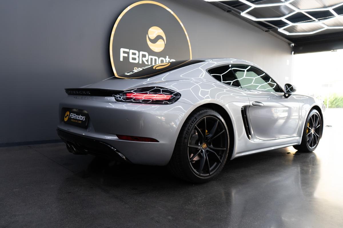 porsche-718-2019-gasolina-1988cc