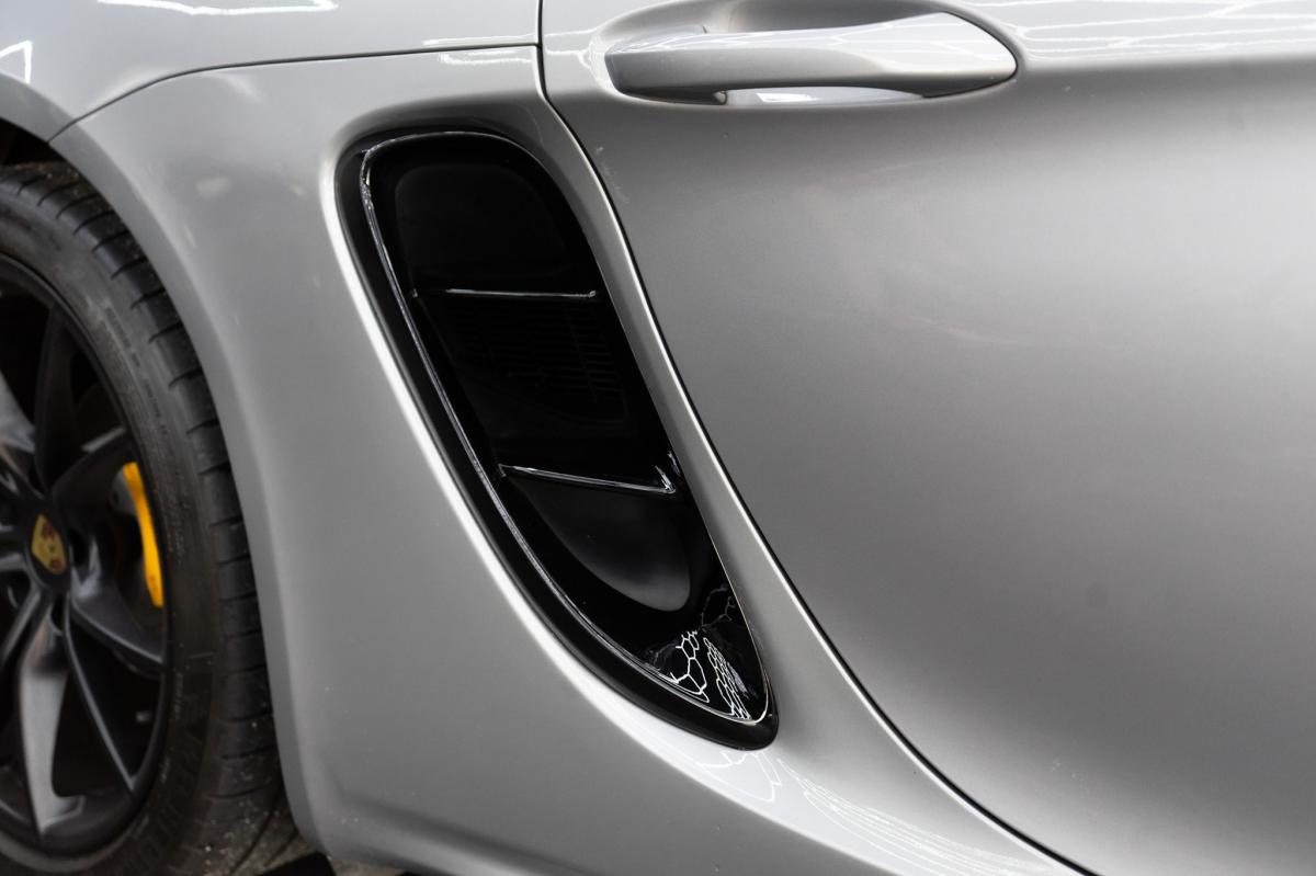 porsche-718-2019-gasolina-1988cc