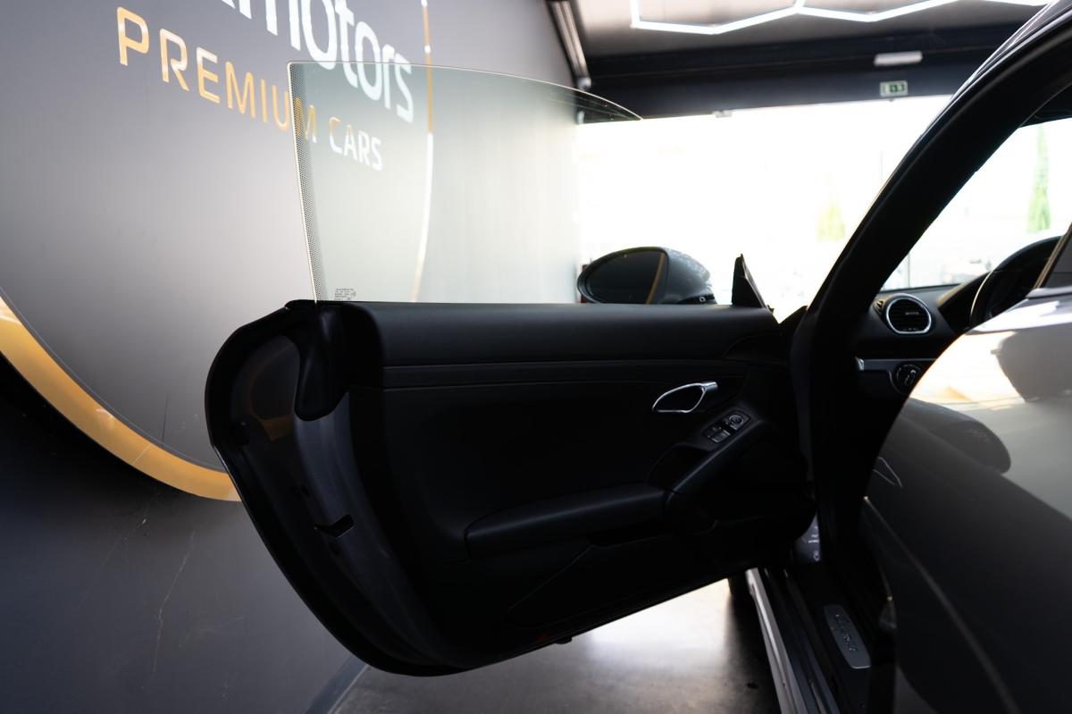 porsche-718-2019-gasolina-1988cc