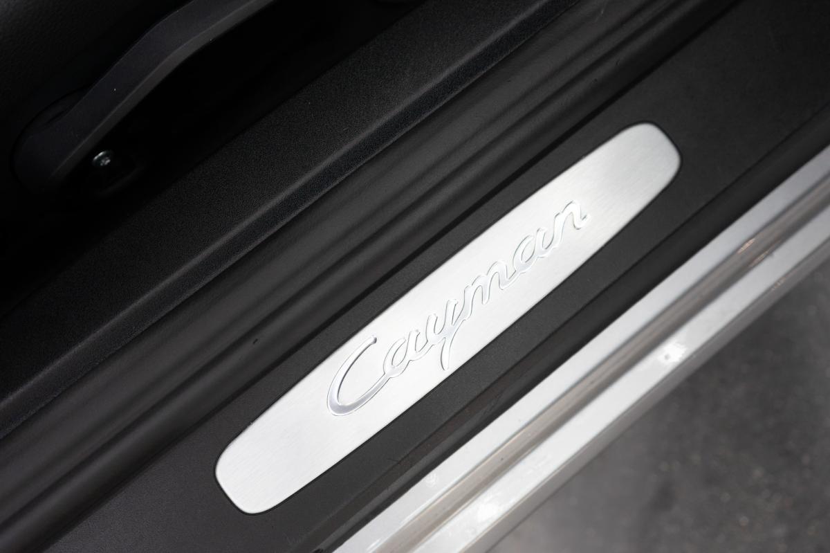 porsche-718-2019-gasolina-1988cc
