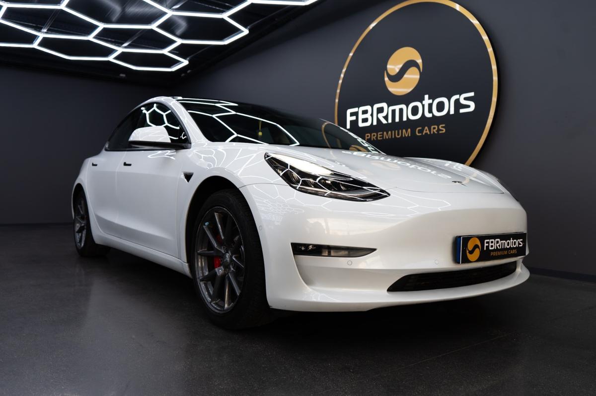 tesla-model-3-2021-eletrico-500cc