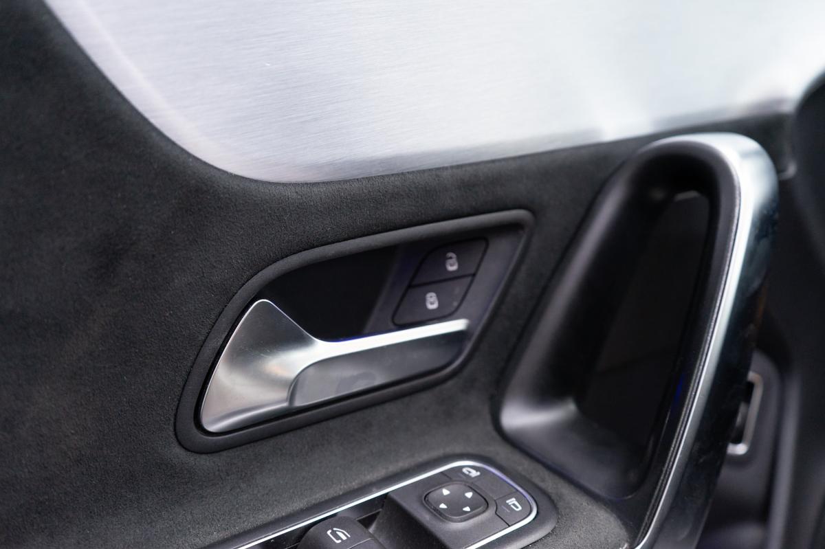 mercedes-benz-cla-2020-hibrido-a-gasolina-1332cc